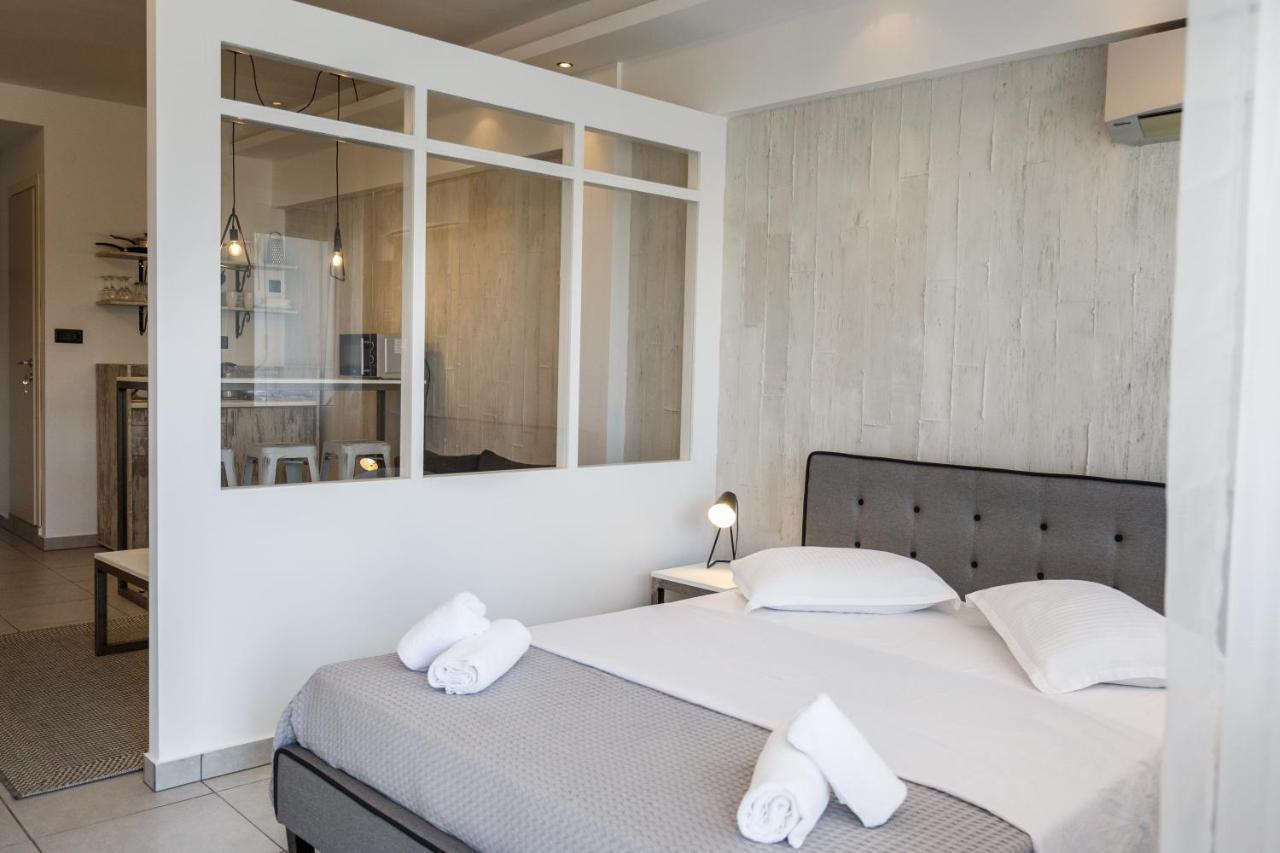 Evel'S Home Suites Szaloniki Kültér fotó