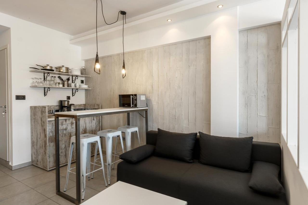 Evel'S Home Suites Szaloniki Kültér fotó